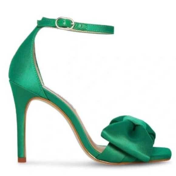 Steve Madden Emerald Satin Heels with Bow......s a l e ends! - Picture 2 of 2
